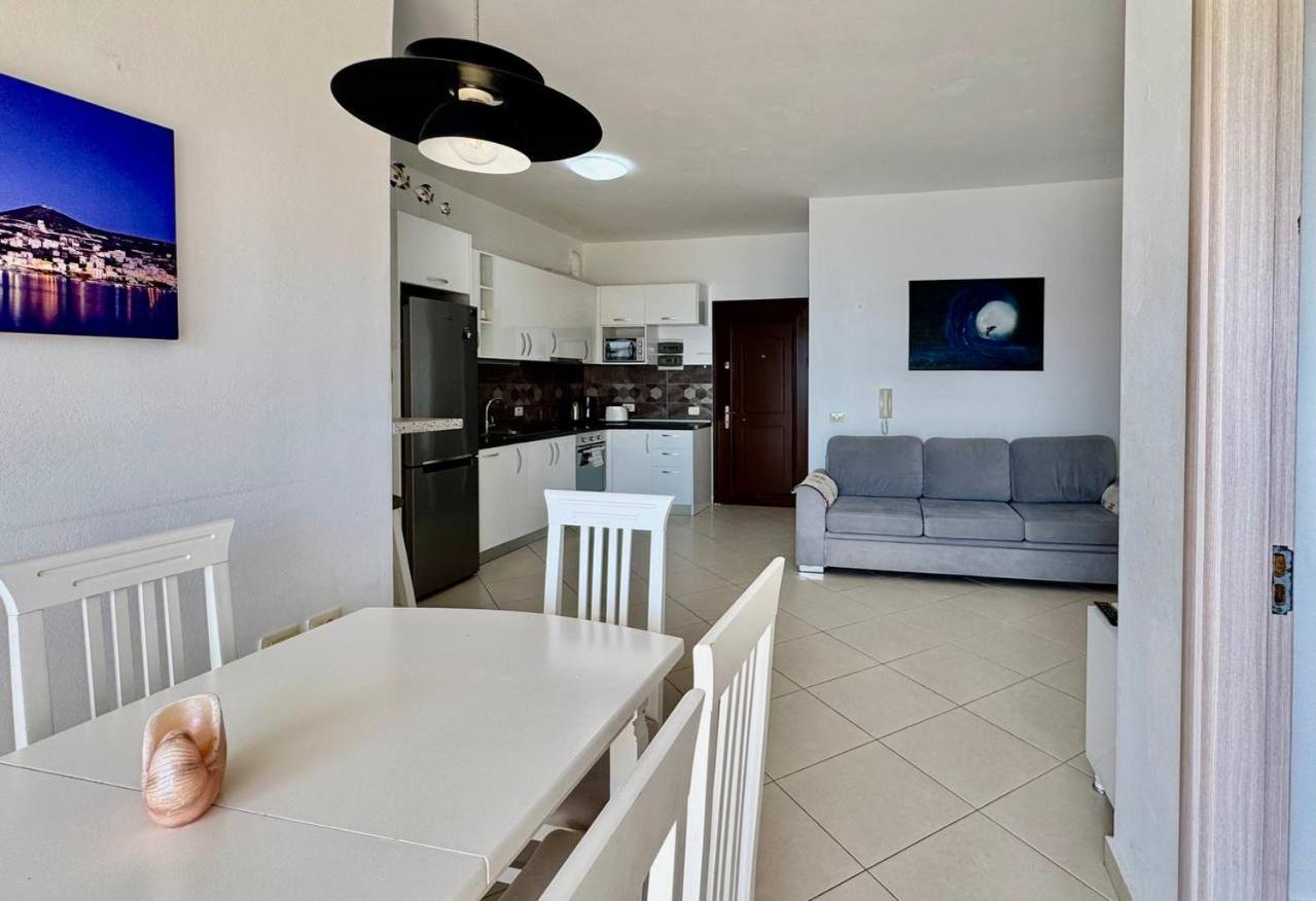 Del Mar Sea View Apartment Саранда Экстерьер фото