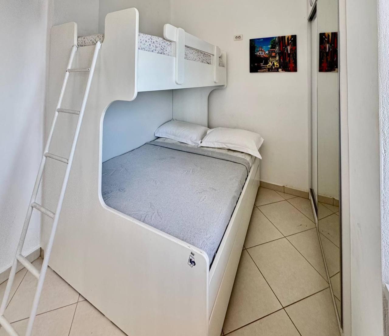 Del Mar Sea View Apartment Саранда Экстерьер фото
